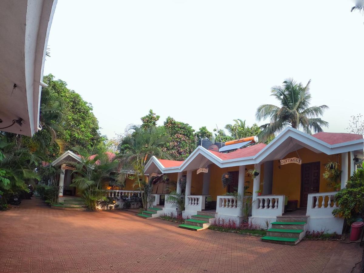 Red Soil Cozy Cottages- Вагатор Экстерьер фото